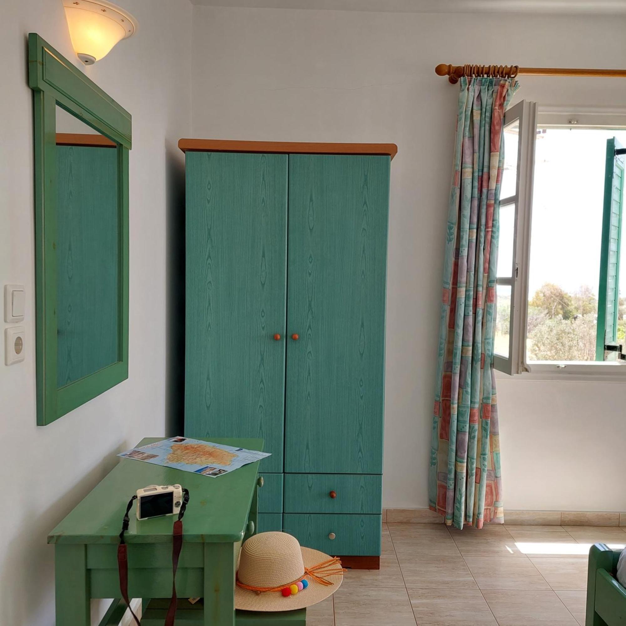 Hotel Kapari Agia Anna  Екстериор снимка